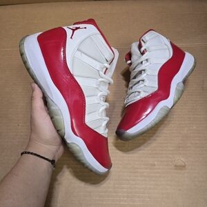 Jordan Athletic Shoes Red White